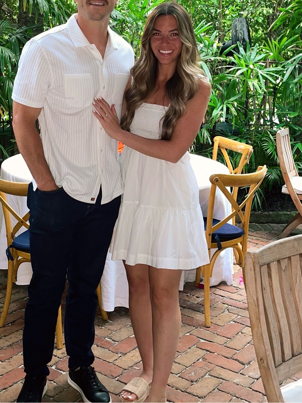 Abercrombie & Fitch Smocked Tiered white dress - Picture 9 of 9
